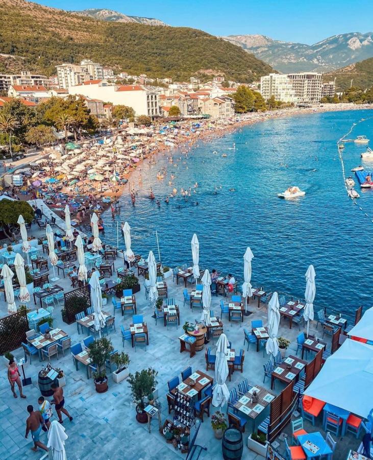 Apartments First Line Petrovac Екстериор снимка
